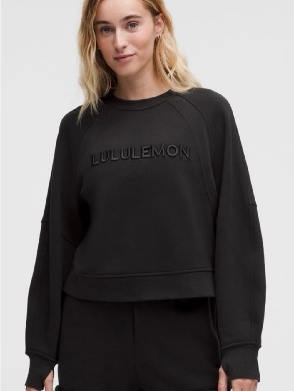 Lululemon Perfectly Oversized Crewneck Sweatshirt Black 3D Raised
Logo Pullover